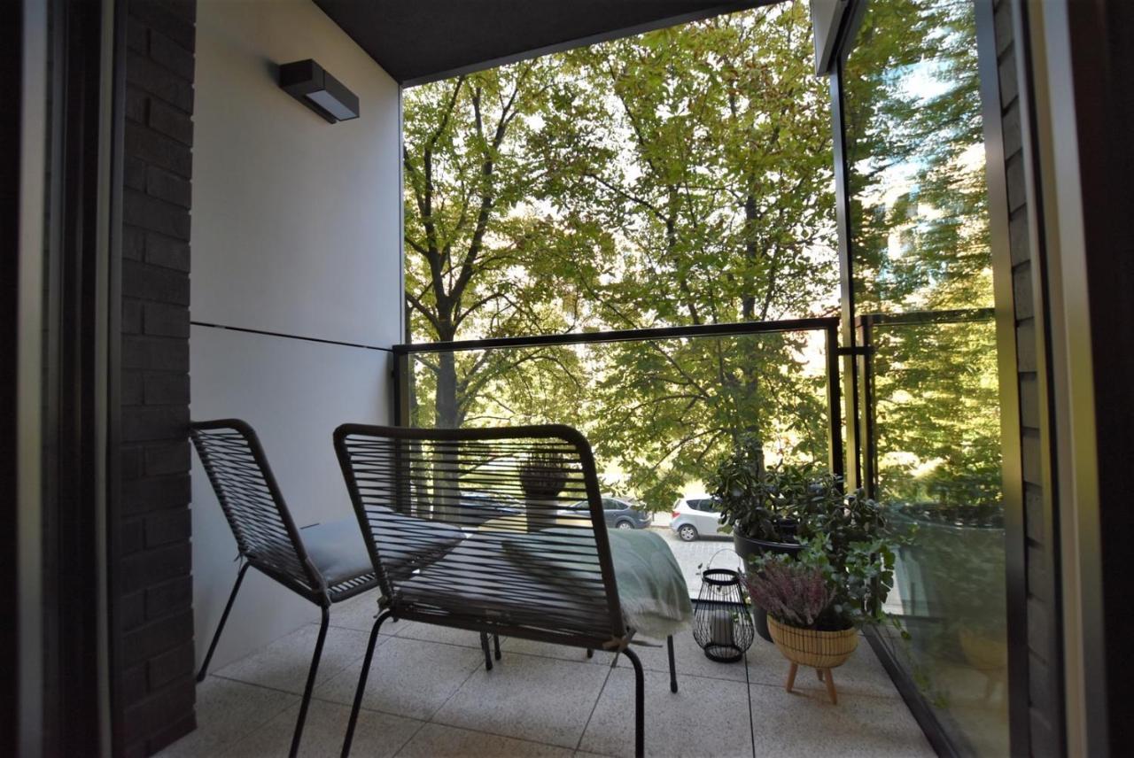 Green Apartament City Center ヴロツワフ エクステリア 写真