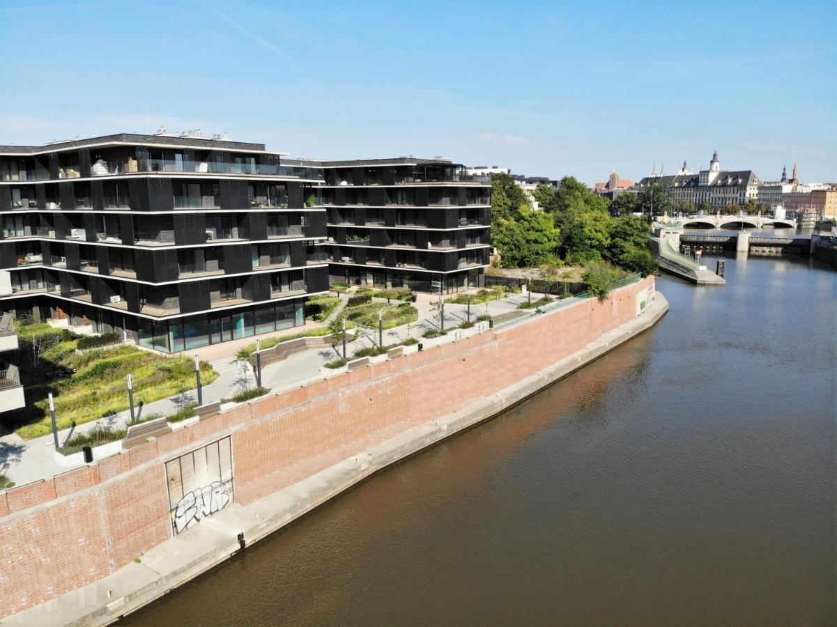 Green Apartament City Center ヴロツワフ エクステリア 写真